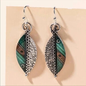 Boho Two-Tone Leaf Dangle Earrings | Lightweight Bohemian Jewelry